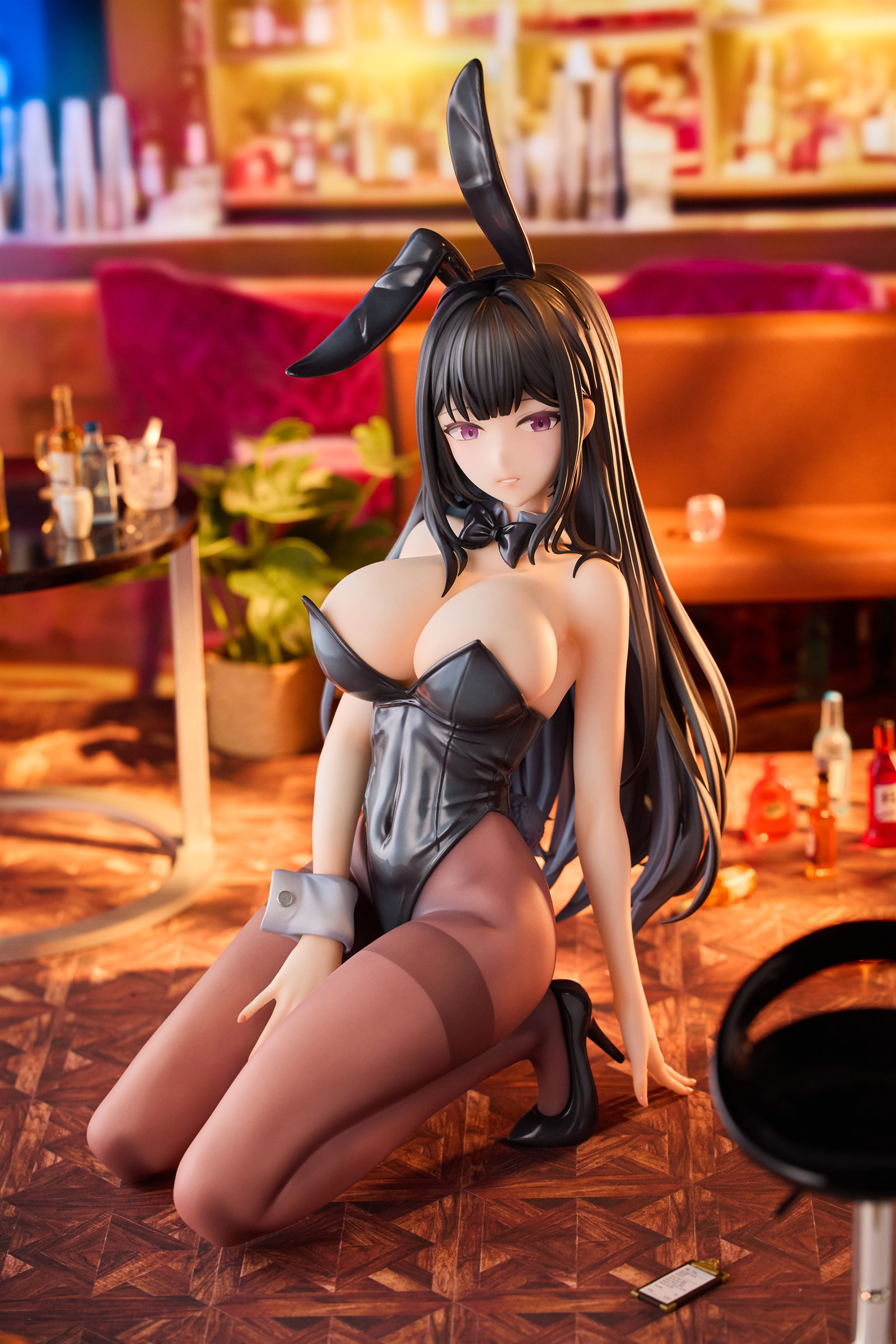 Descubre el apasionante mundo de Figura Bunny Girl Hina Original Character.