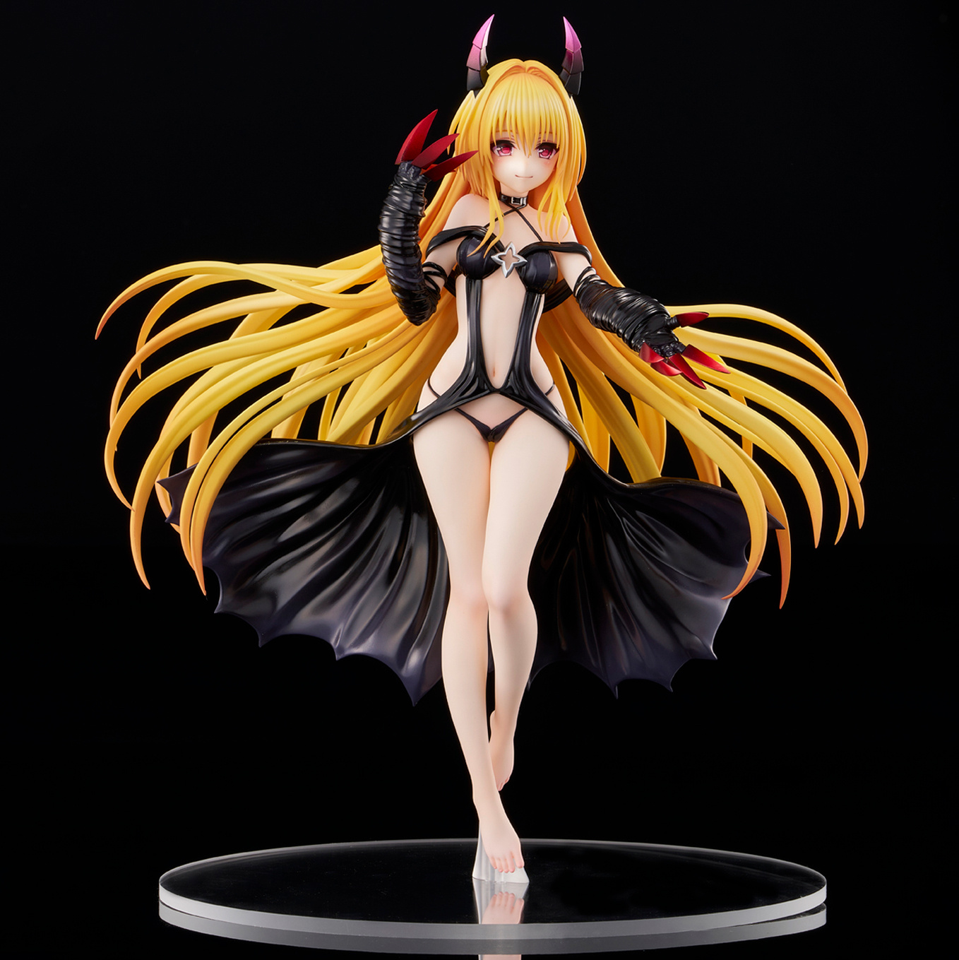 Descubre el apasionante mundo de Figura Golden Darkness Versión Oscura To LOVE-Ru Darkness.