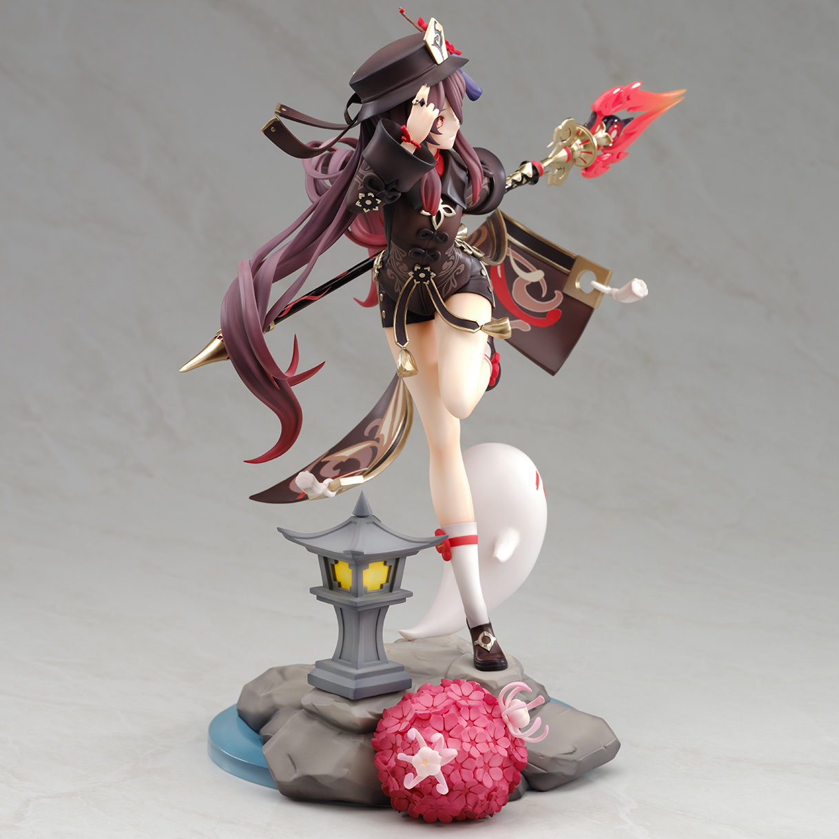 Descubre el apasionante mundo de Figura Hu Tao Genshin Impact Fragancia en Deshielo.