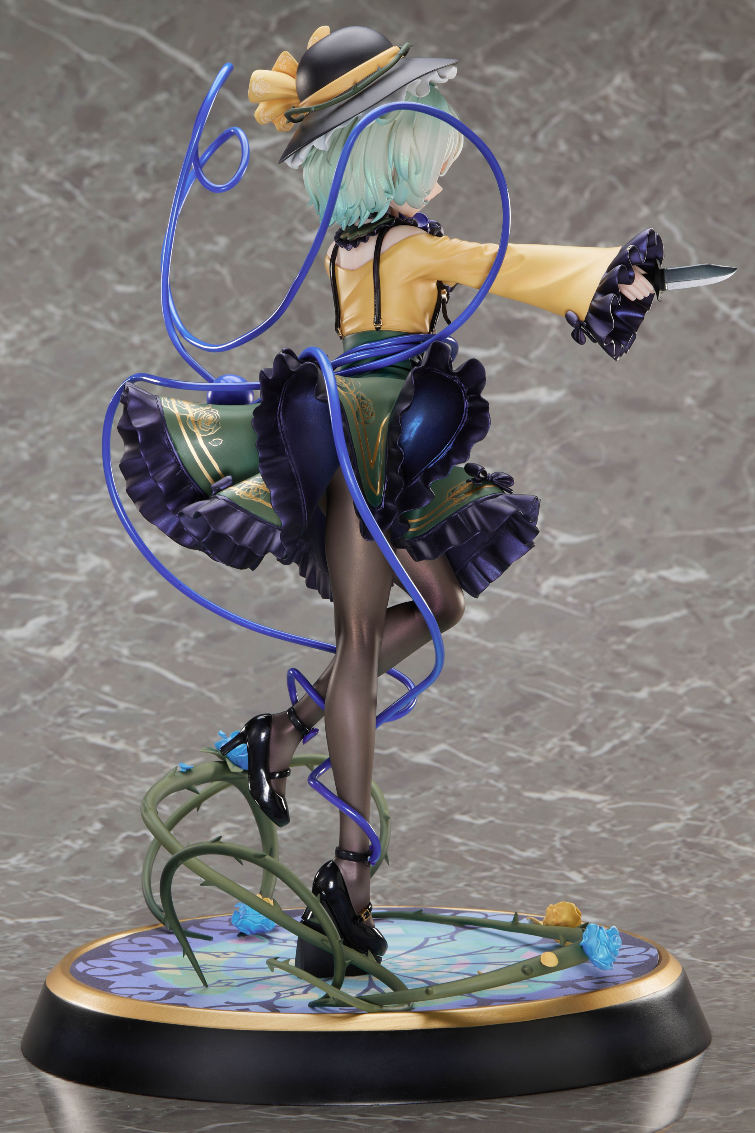 Descubre el apasionante mundo de Figura Koishi Komeiji True Horror: Detrás de Ti.