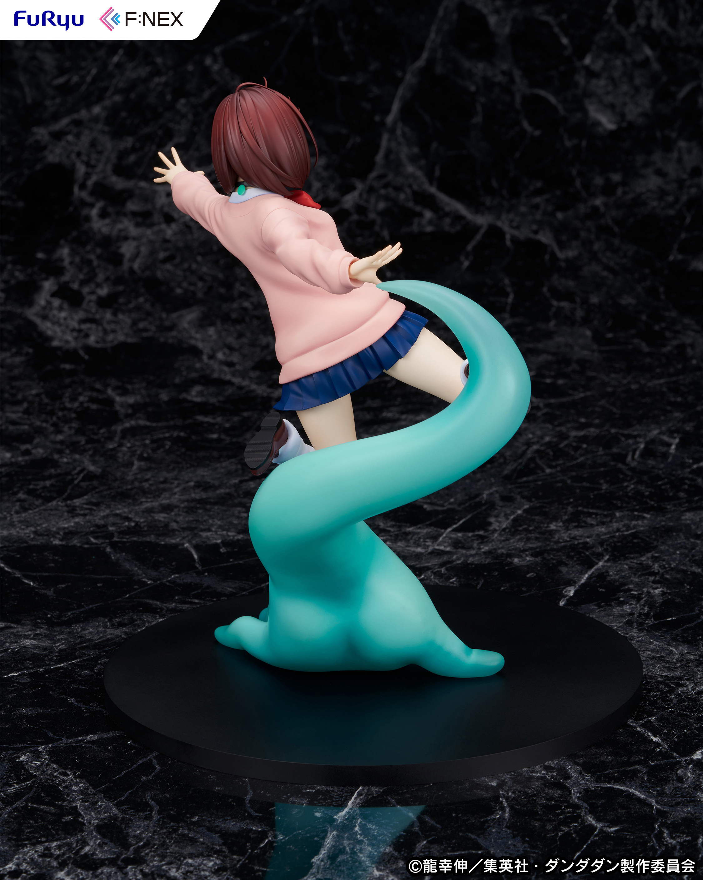 Descubre el apasionante mundo de Figura Momo DANDADAN.