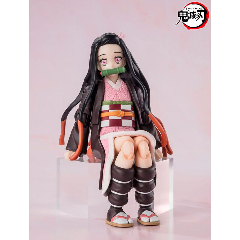 Descubre el apasionante mundo de Figura Nezuko Kamado Demon Slayer Kimetsu no Yaiba 13cm.