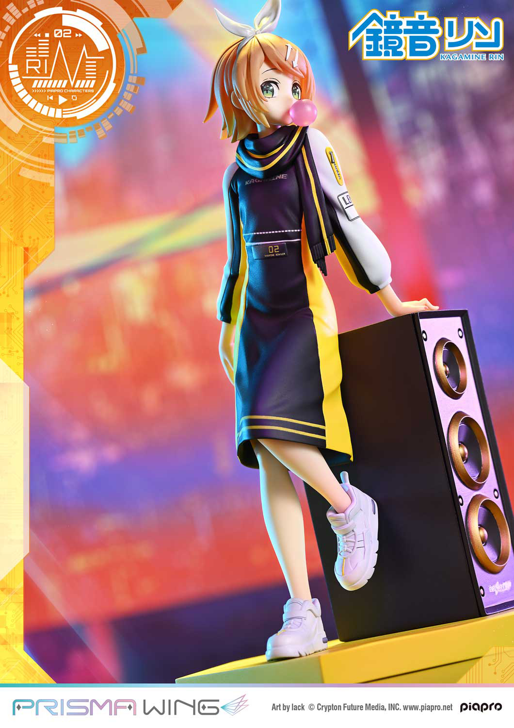 Descubre el apasionante mundo de Figura Prisma Wing Kagamine Rin Arte por Lack.