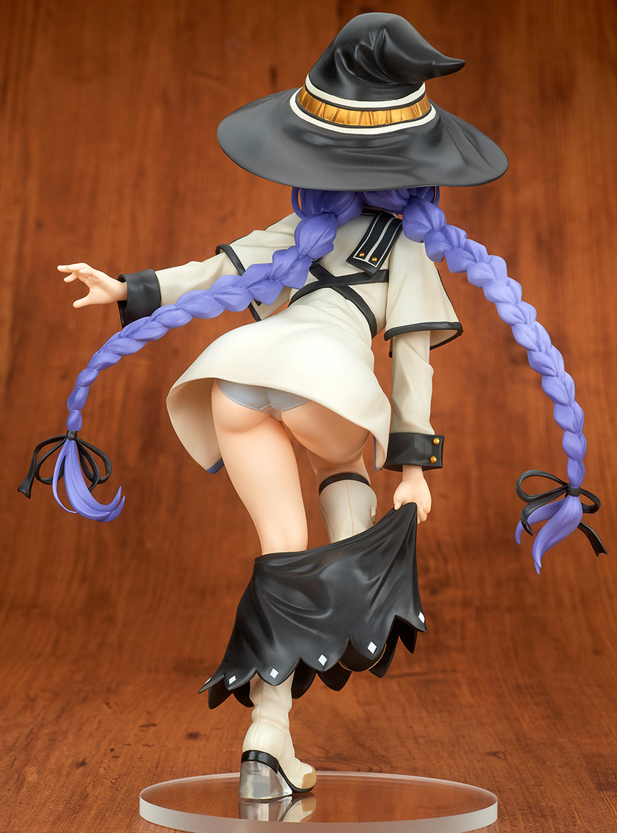 Descubre el apasionante mundo de Figura Roxy Migurdia Cambio de Ropa.