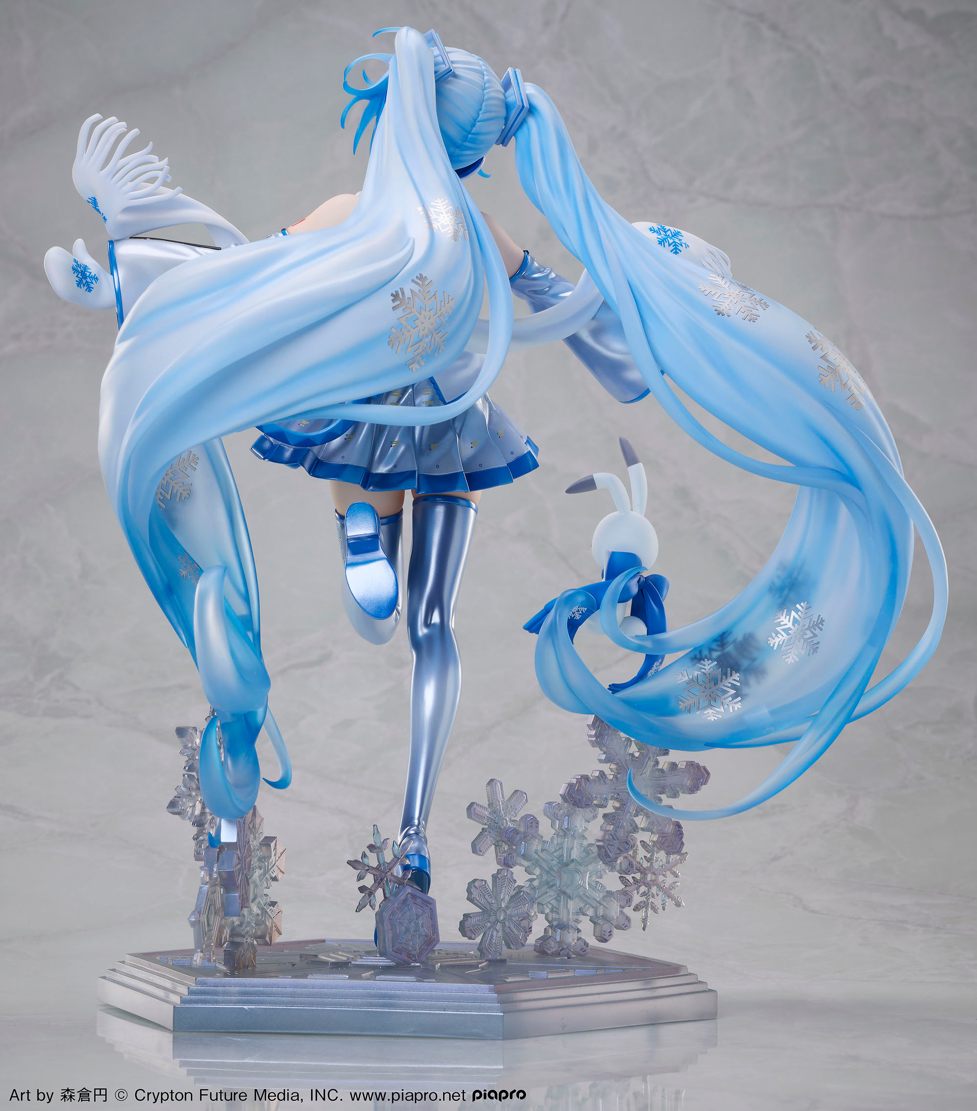Descubre el apasionante mundo de Figura Snow Miku 10º Aniversario Sky Town.