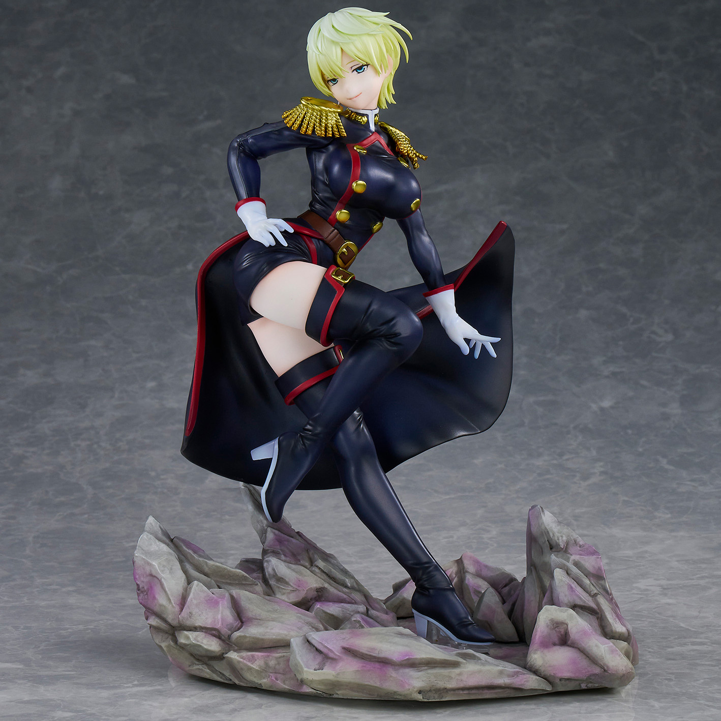 Descubre el apasionante mundo de Figura Soldado Encadenado Tenka Izumo.