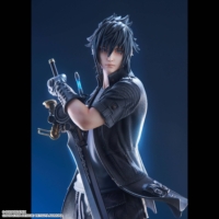 Descubre el apasionante mundo de Figura Noctis Lucis Caelum de Final Fantasy XV.