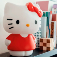 Descubre el apasionante mundo de Lámpara 3D LED Hello Kitty.
