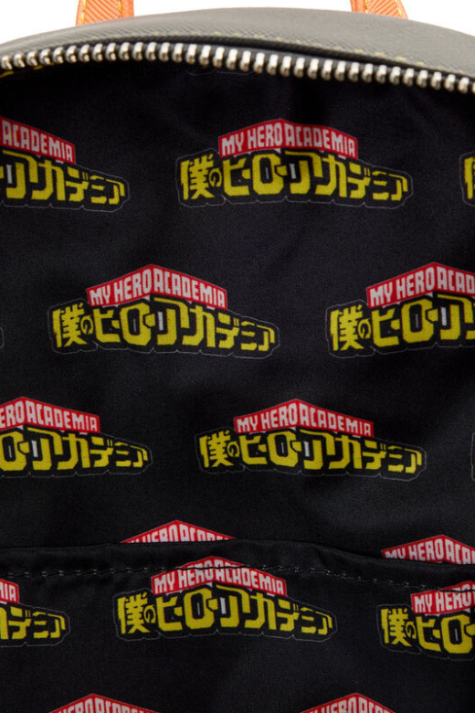 Descubre el apasionante mundo de Mochila My Hero Academia Loungefly 31 cm.