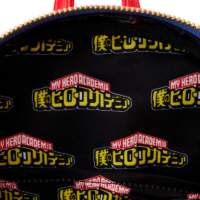 Descubre el apasionante mundo de Mochila Logo en Relieve My Hero Academia Loungefly 26cm.