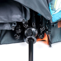 Descubre el apasionante mundo de Paraguas Plegable Manual My Hero Academia 53cm.