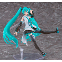 Descubre el apasionante mundo de Figura Hatsune Miku 16º Aniversario 16cm.