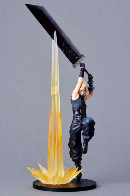 Descubre el apasionante mundo de Figura Cloud Strife Final Fantasy VII Rebirth 30 cm.