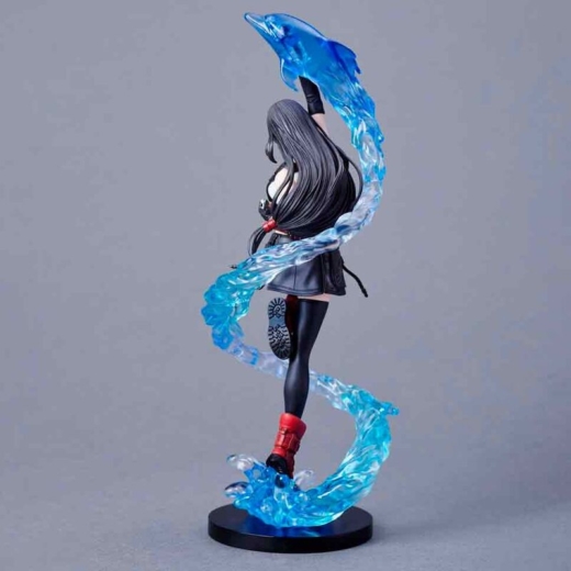 Descubre el apasionante mundo de Figura Tifa Lockhart Final Fantasy VII Rebirth 24 cm.