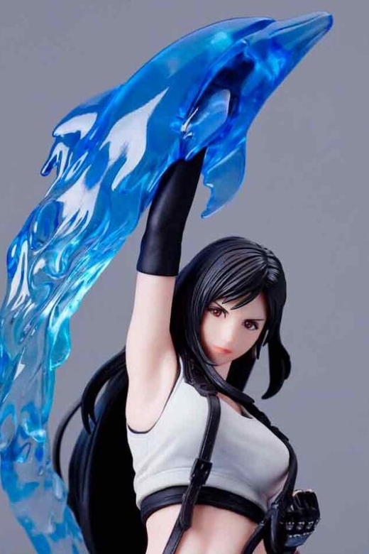 Descubre el apasionante mundo de Figura Tifa Lockhart Final Fantasy VII Rebirth 24 cm.