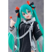 Descubre el apasionante mundo de Figura Hatsune Miku Versión Punk Fashion 18cm.