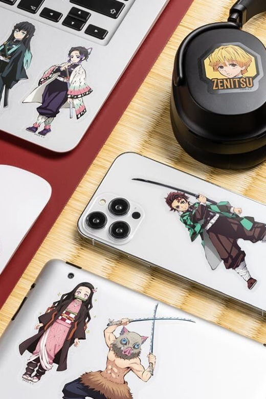 Descubre el apasionante mundo de Pegatinas Demon Slayer Kimetsu no Yaiba Gadgets.