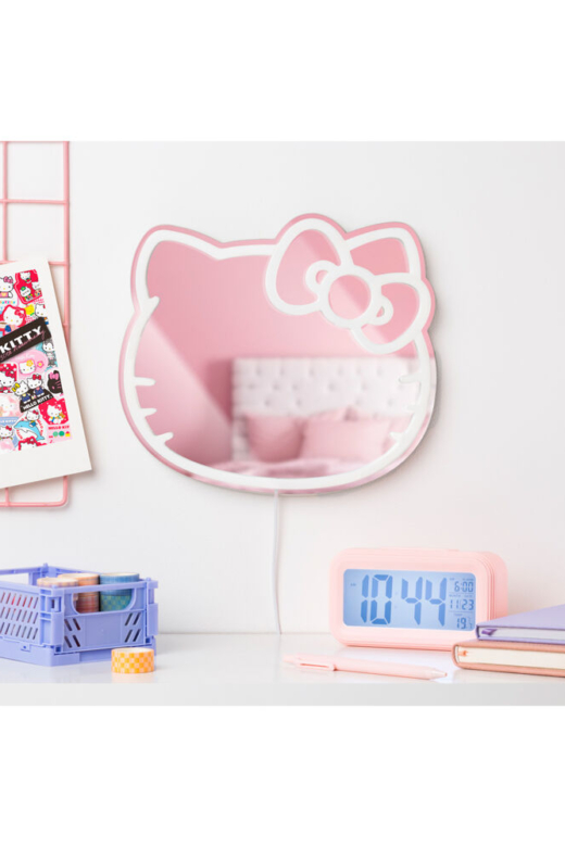 Descubre el apasionante mundo de Espejo LED Neon Hello Kitty.