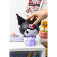Descubre el apasionante mundo de Lámpara Kuromi Hello Kitty 16cm.