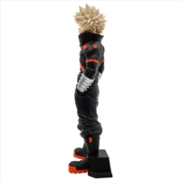 Descubre el apasionante mundo de Figura Katsuki Bakugo Dynamight Temporada 7 My Hero Academia.