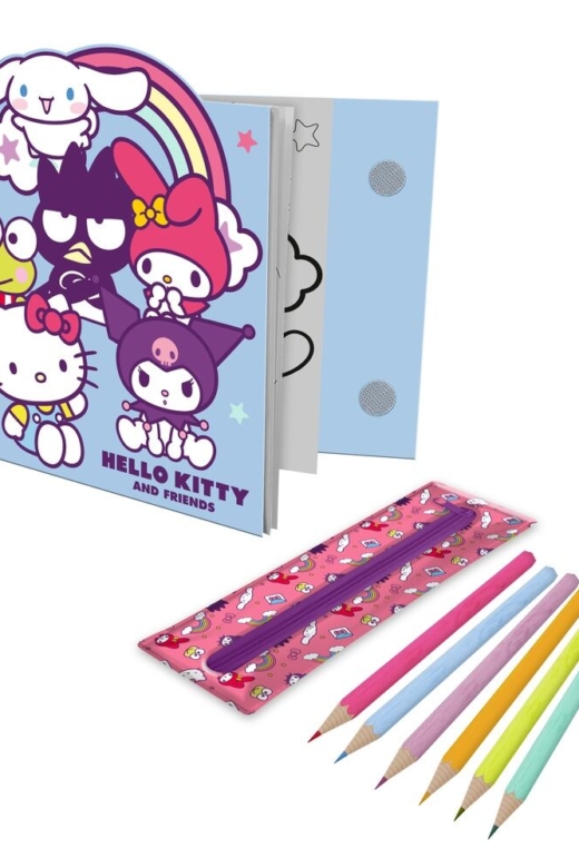 Descubre el apasionante mundo de Cuaderno actividades y estuche removible Hello Kitty y Amigos.