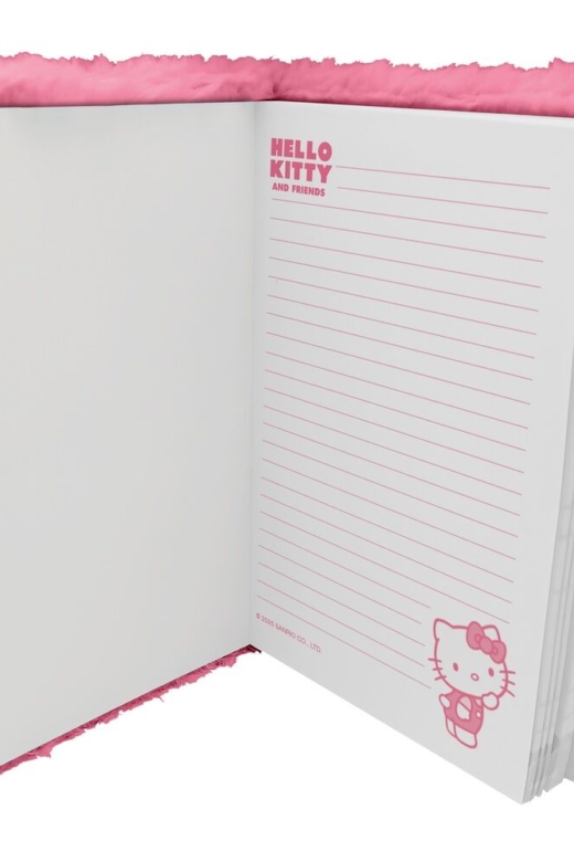 Descubre el apasionante mundo de Cuaderno peluche A5 Hello Kitty y Amigos.