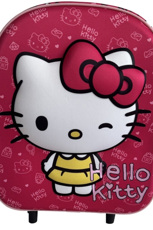 Descubre el apasionante mundo de Maleta 3D My Style Hello Kitty 32cm.
