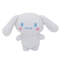 Descubre el apasionante mundo de Peluche Hello Kitty 8cm Surtido.