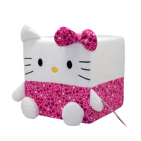 Descubre el apasionante mundo de Peluche Hello Kitty Cubeez 20 cm Surtido.
