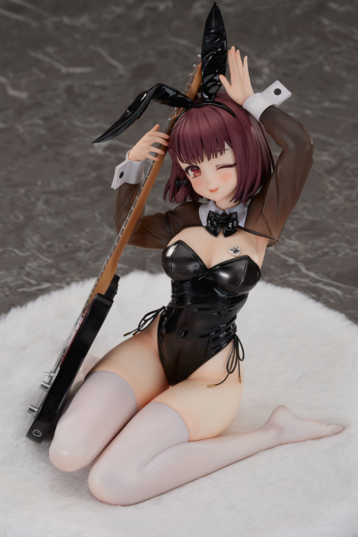 Descubre el apasionante mundo de Figura Tele Bunny Aya Ilustración por Kaito Original Character.