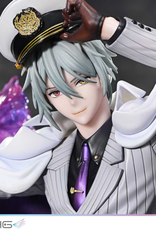 Descubre el apasionante mundo de Figura PRISMA WING Owen Versión Deluxe Promise of Wizard.