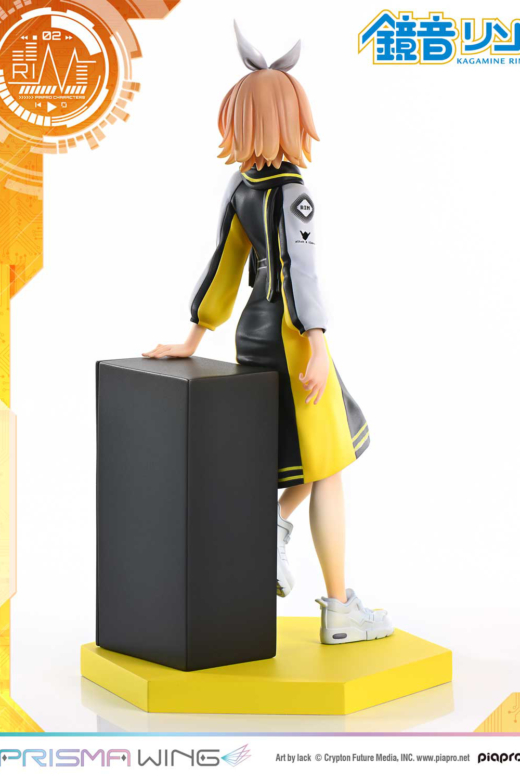 Descubre el apasionante mundo de Figura Prisma Wing Kagamine Rin Arte por Lack.