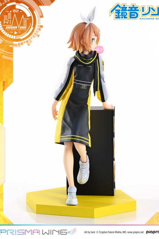 Descubre el apasionante mundo de Figura Prisma Wing Kagamine Rin Arte por Lack.