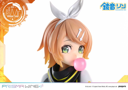 Descubre el apasionante mundo de Figura Prisma Wing Kagamine Rin Arte por Lack.
