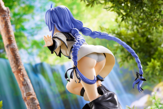 Descubre el apasionante mundo de Figura Roxy Migurdia Cambio de Ropa.