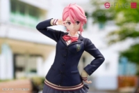 Descubre el apasionante mundo de Figura Aira Shiratori Dandadan Edición Limitada.