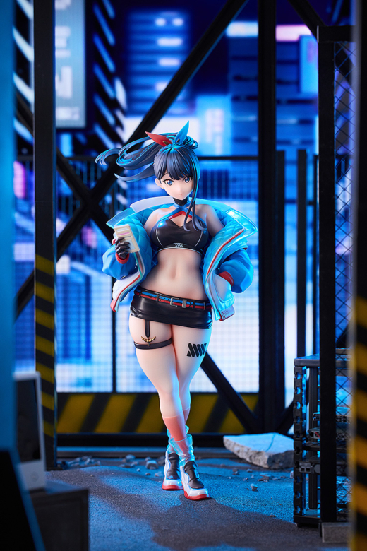 Descubre el apasionante mundo de Figura Rikka Takarada Dreamy Divas Gridman Universe.