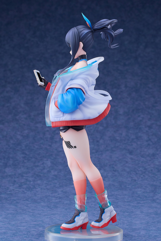 Descubre el apasionante mundo de Figura Rikka Takarada Dreamy Divas Gridman Universe.