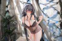 Descubre el apasionante mundo de Figura Rino Akabane Chica Dormida Inadvertida.