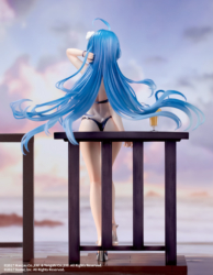 Descubre el apasionante mundo de Figura Helena Azur Lane Versión Ola Triangular Brillante.