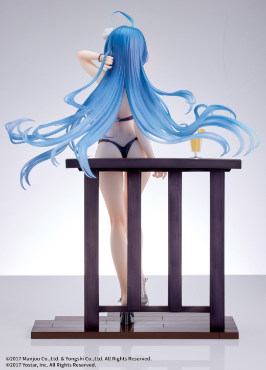 Descubre el apasionante mundo de Figura Helena Azur Lane Versión Ola Triangular Brillante.