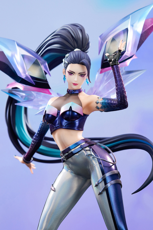 Descubre el apasionante mundo de Figura League of Legends K/DA ALL OUT Kai'Sa.