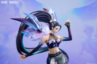 Descubre el apasionante mundo de Figura League of Legends K/DA ALL OUT Kai'Sa.