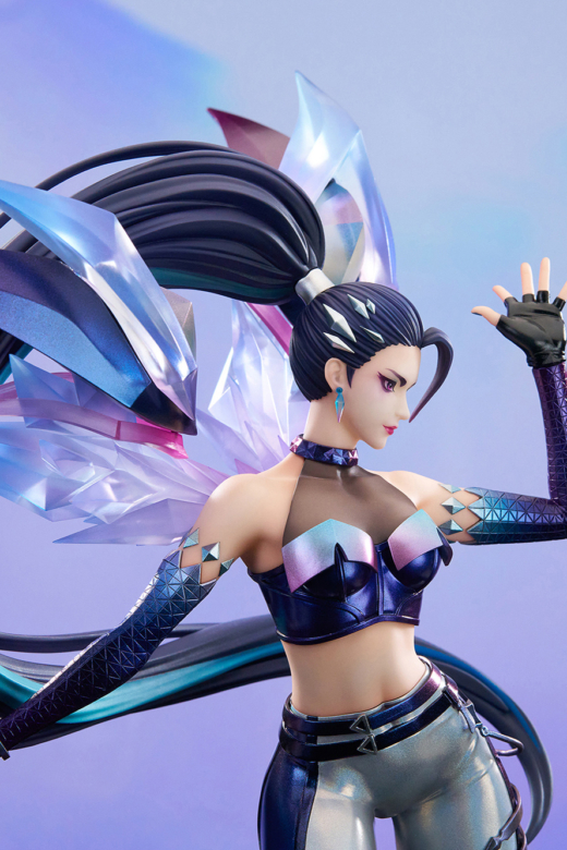 Descubre el apasionante mundo de Figura League of Legends K/DA ALL OUT Kai'Sa.