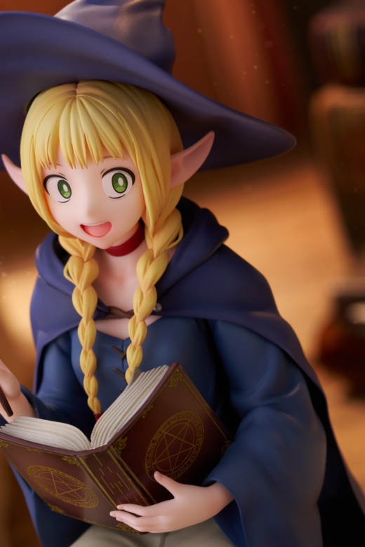 Descubre el apasionante mundo de Figura Marcille Versión Estudiante Delicious in Dungeon.
