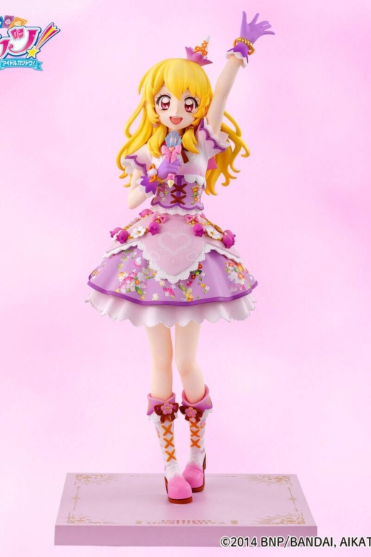 Descubre el apasionante mundo de Figura Ichigo Hoshimiya Aniversario 10 Aikatsu!.