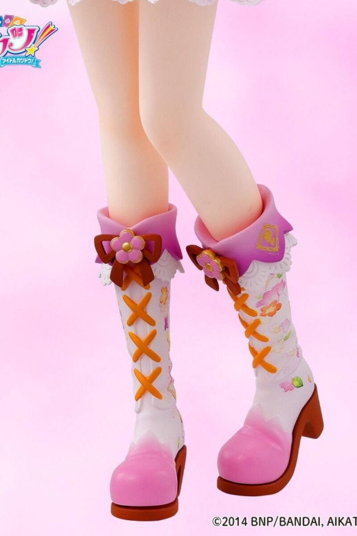 Descubre el apasionante mundo de Figura Ichigo Hoshimiya Aniversario 10 Aikatsu!.