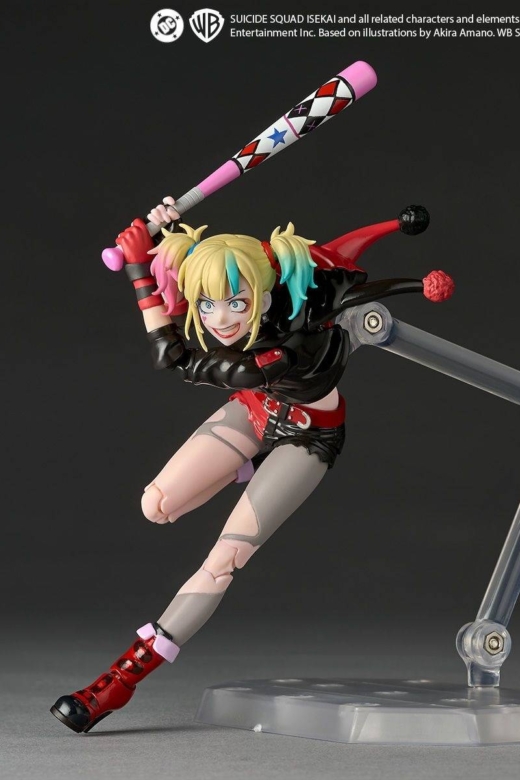 Descubre el apasionante mundo de Figura Harley Quinn Versión Suicide Squad Isekai Limited Bonus.