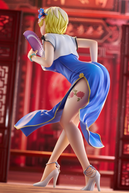 Descubre el apasionante mundo de Figura Tenka Izumo Vestido Chino Versión Chained Soldier.