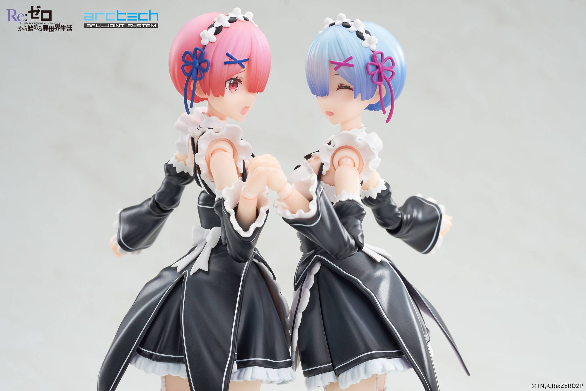 Descubre el apasionante mundo de Conjunto Figura Rem y Ram Re:ZERO Movible Archtech.